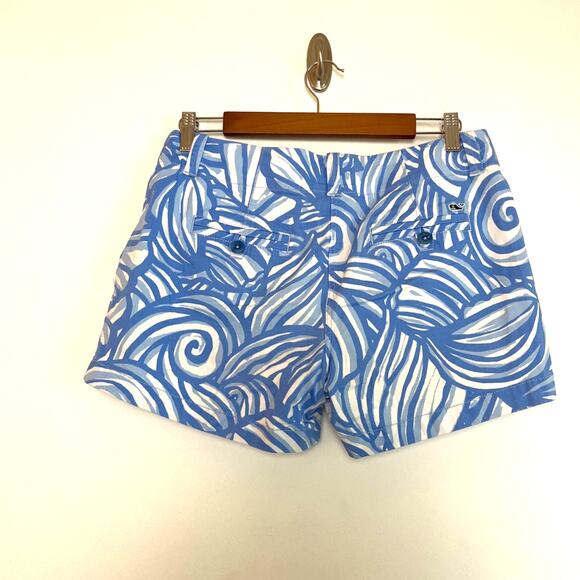 Vineyard Vines Womens Blue White Swirl Print 3.5" Chino Shorts Sz 4 Beach Resort - Picture 2 of 7